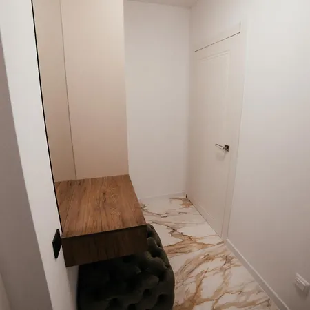 Apartament срібний дім